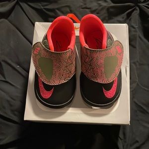 Nike Air KD 6 METEOROLOGY Black/Pink Crib TD Baby Kevin Durant Size 2c EUC